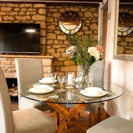 2 Bedroom Charming & Luxury Malt Cottage, Garden, Netflix, Free Parking Bourton-on-the-Water Exteriér fotografie