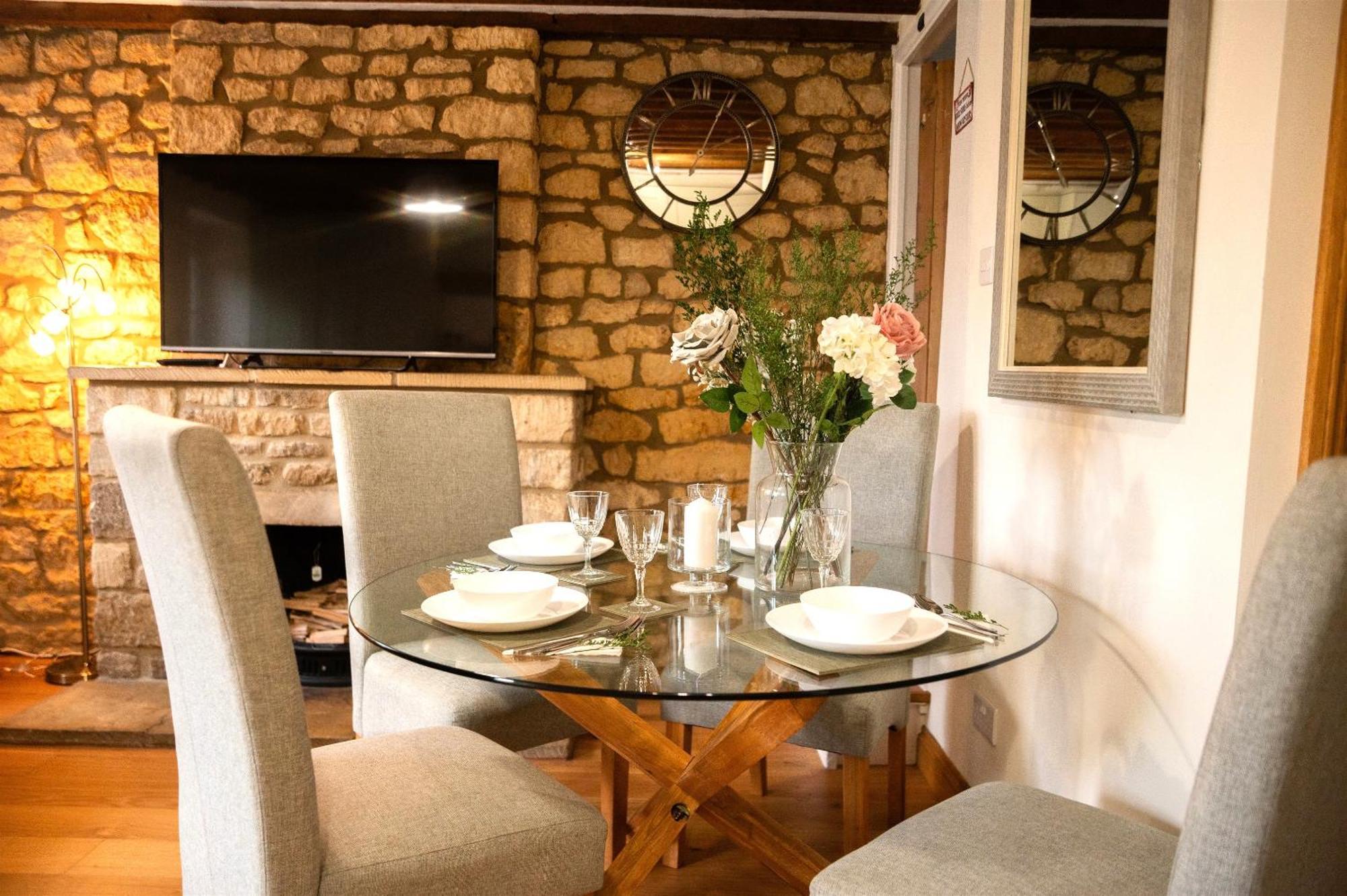 2 Bedroom Charming & Luxury Malt Cottage, Garden, Netflix, Free Parking Bourton-on-the-Water Exteriér fotografie